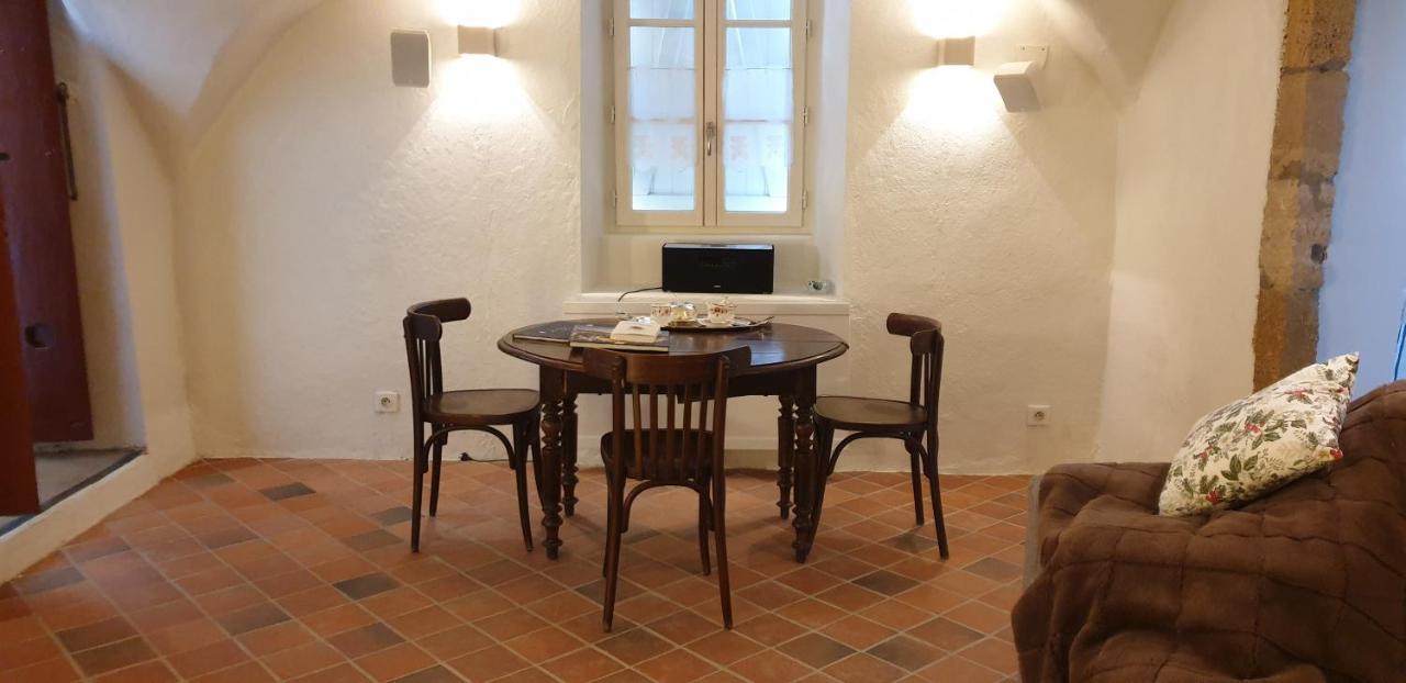 La Voute Noble Apartamento Saint-Saturnin  Exterior foto